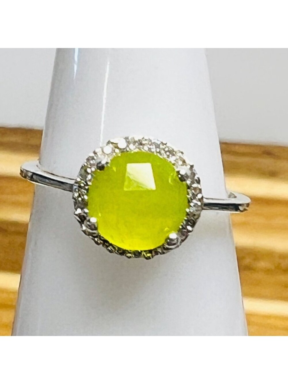 Ring Bomb Party RIng, size 6 Fluorescent green gemstone